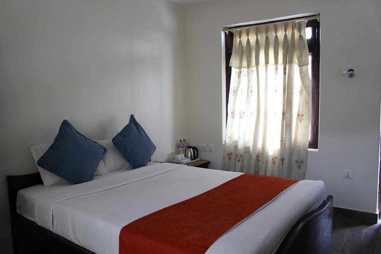 Tuki Resort Pokhara Luaran gambar