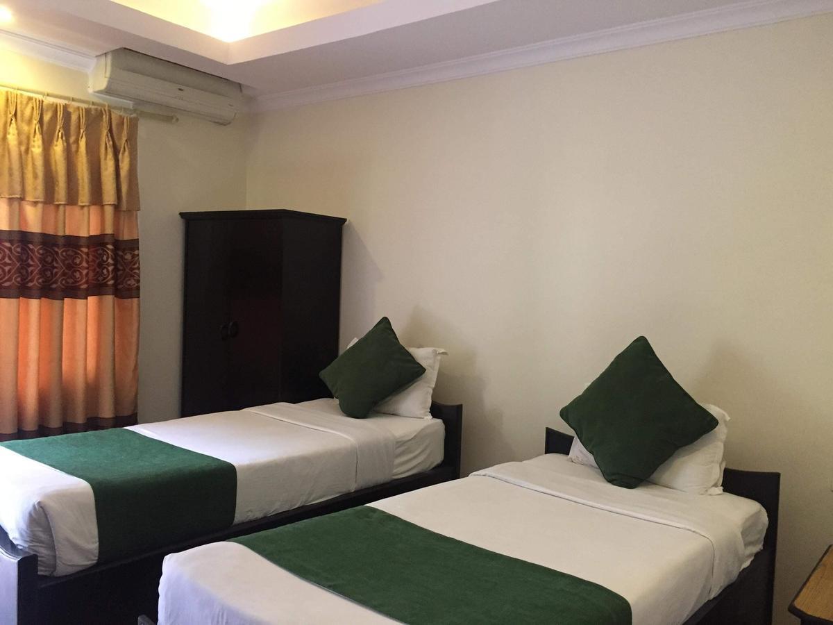 Tuki Resort Pokhara Luaran gambar